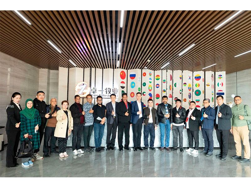热烈欢迎印度尼西亚亚齐省调查团莅临兰科博弈RankBet牧业参观调查！