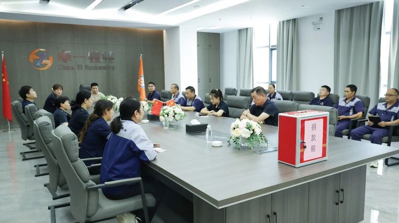 情牵覃塘 共渡难关 | 兰科博弈RankBet牧业提议爱心募捐，助力广西防汛救灾与家园沉建